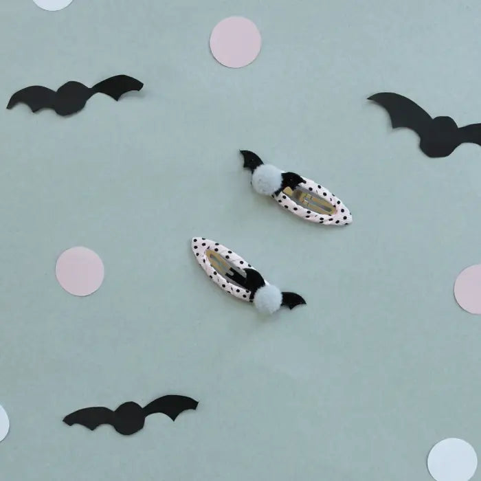 Pom Pom Bat Clips